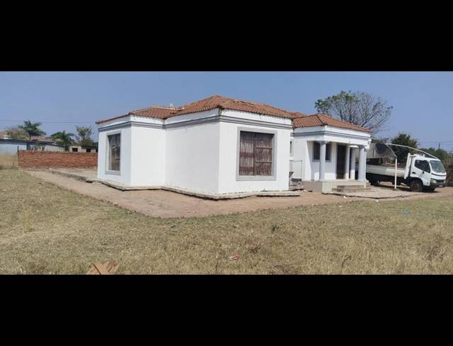 3 BEDROOM HOUSE FOR SALE IN VYEBOOM